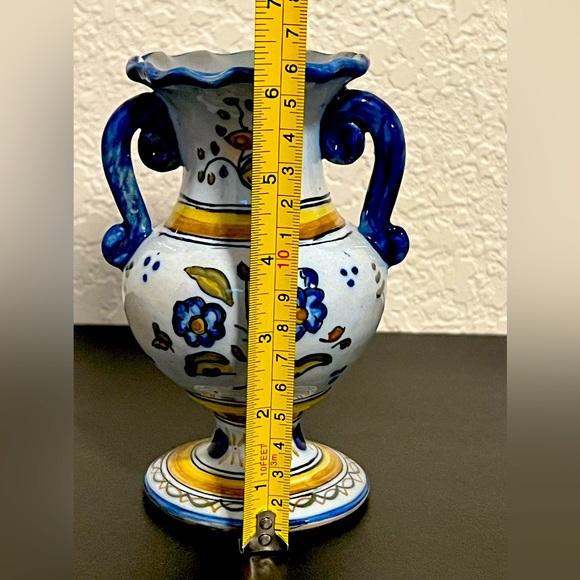 Talavera  Two Handle Vase Handpainted. Signed S.T.P. 6” Tall - Picture 3 of 5